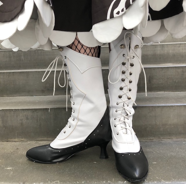 boots detail