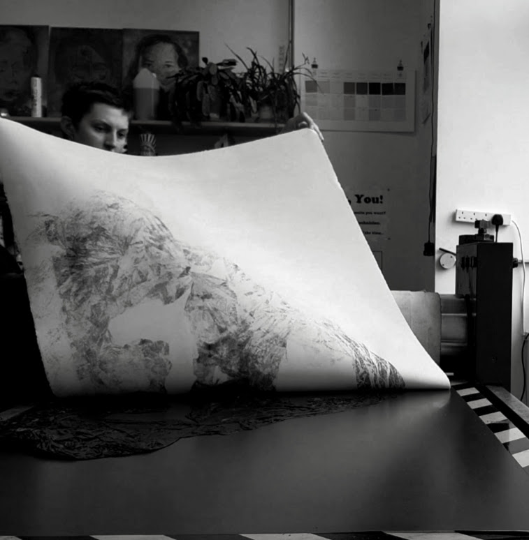 Black and white image of the printing process