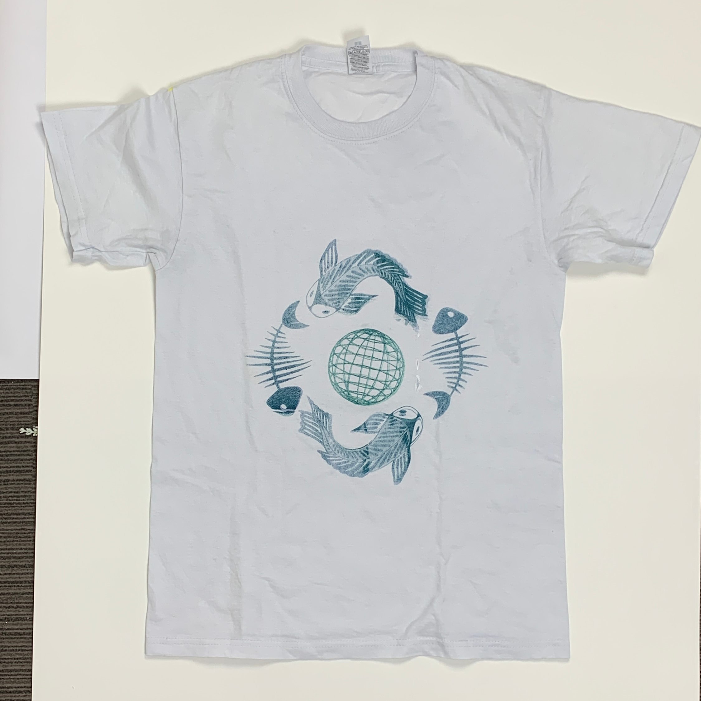 white top printed
