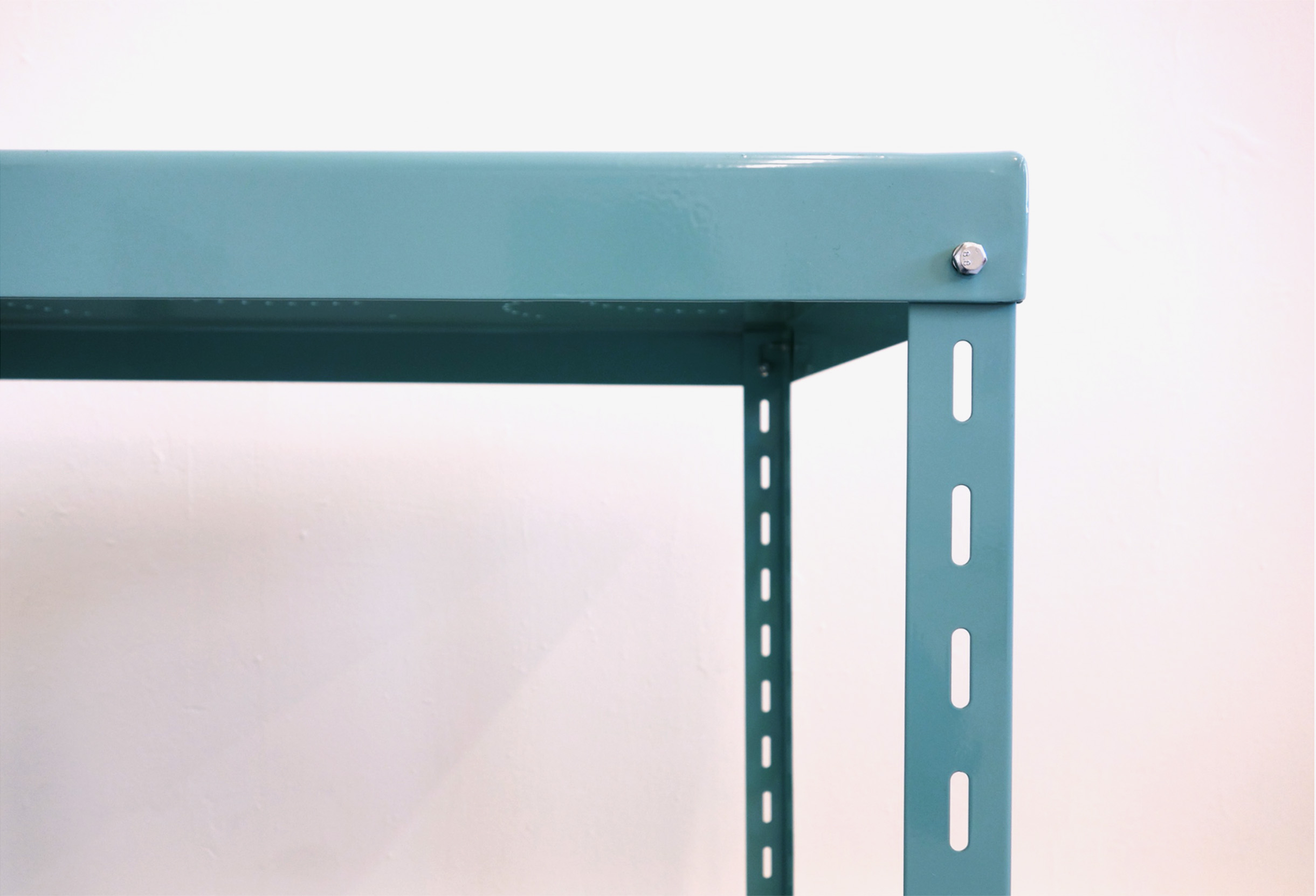 table leg detail
